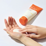 All Day Vitamin Clean & Mild Facial Cleanser (150ml) Texture