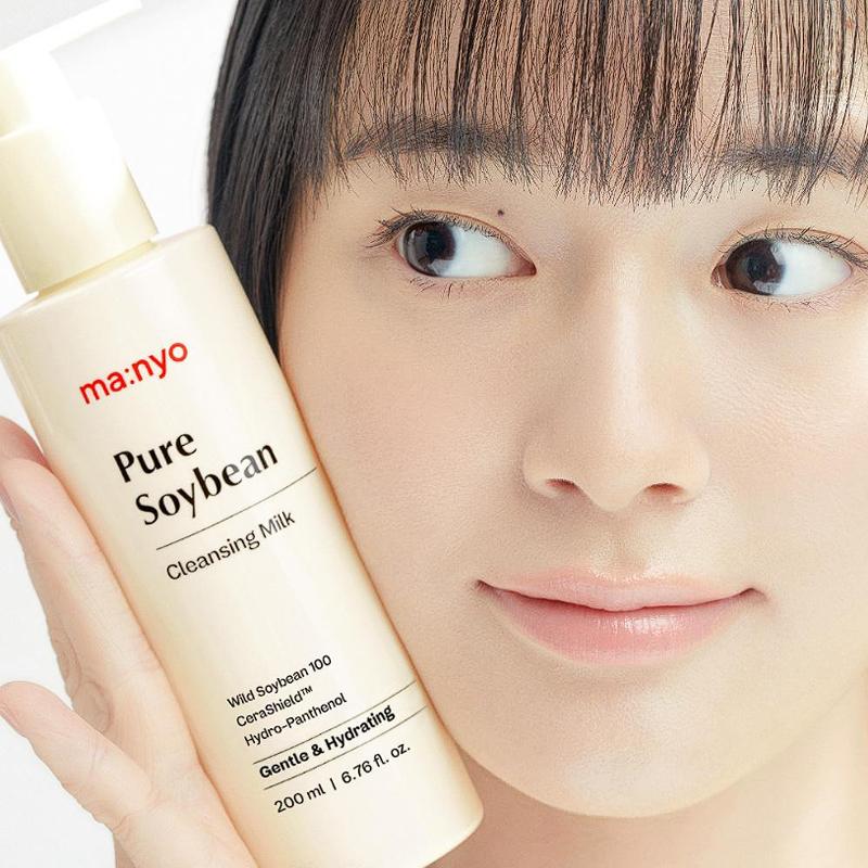 Pure Soybean Cleansing Milk (200ml)