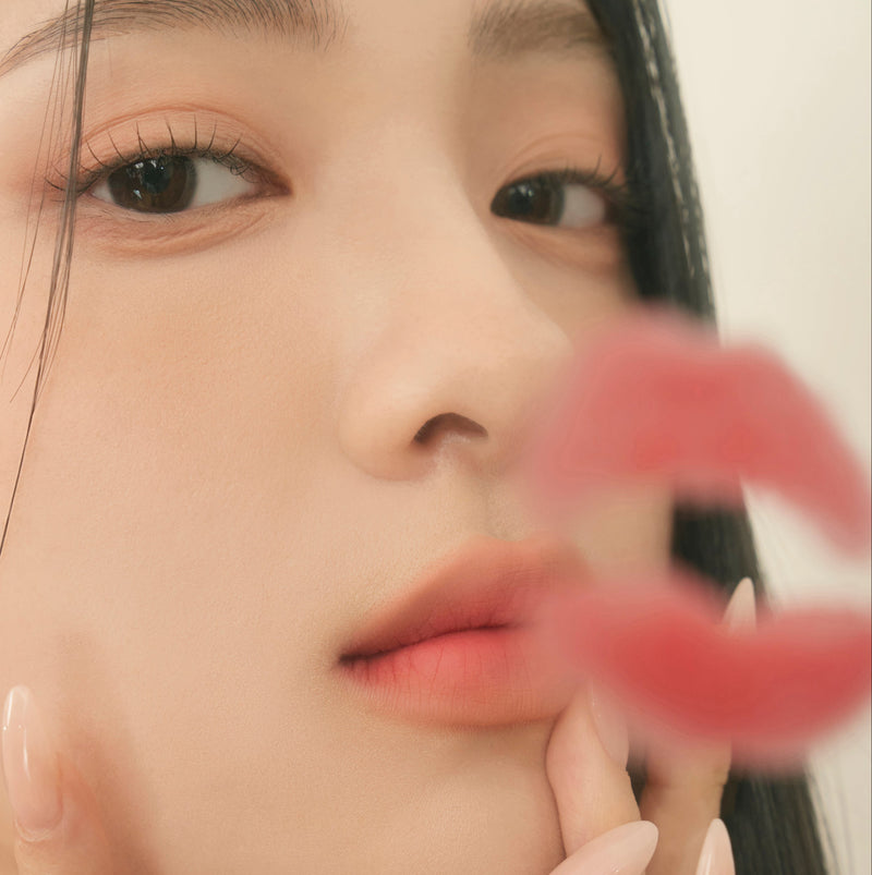 Romand Lip Mate Pencil MODEL